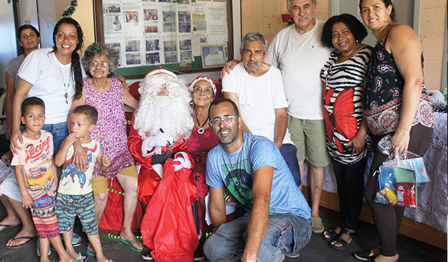 Festa de Natal da Dona Socorro, em AE Carvalho